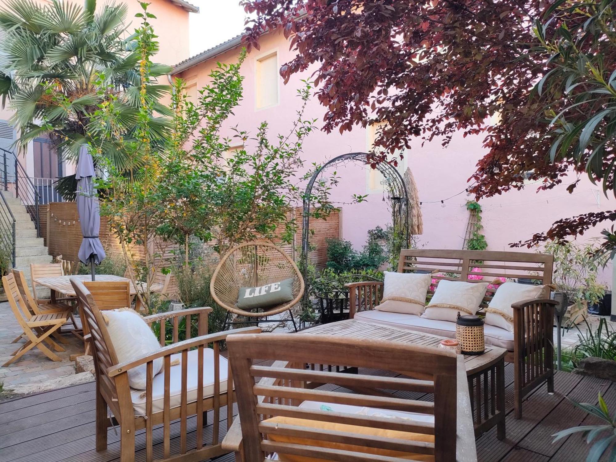 Bed and Breakfast La Chamade En Beaujolais Анс Екстер'єр фото